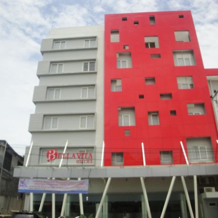 Bella Vita Hotel Kupang  Extérieur photo
